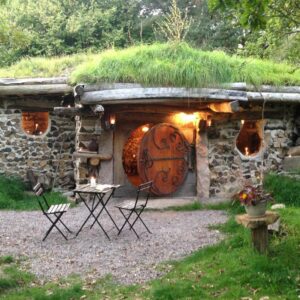 Maison de hobbit de l'extérieur.